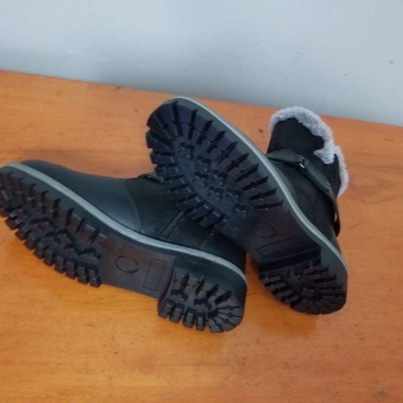 Women's Avenue Winter Boots - Picture 6 of 7